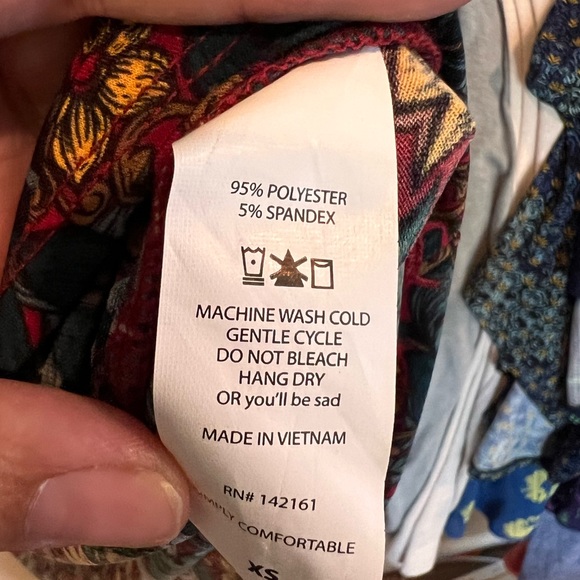 LULAROE Irma - Picture 4 of 4